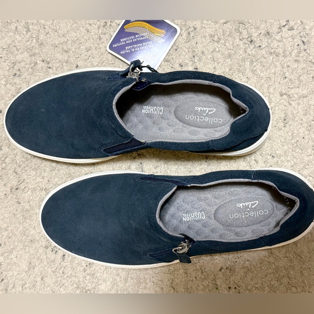 Collection by Clarks Layton Step navy slip-ons sneakers size 7.5  NEW - Picture 5 of 7